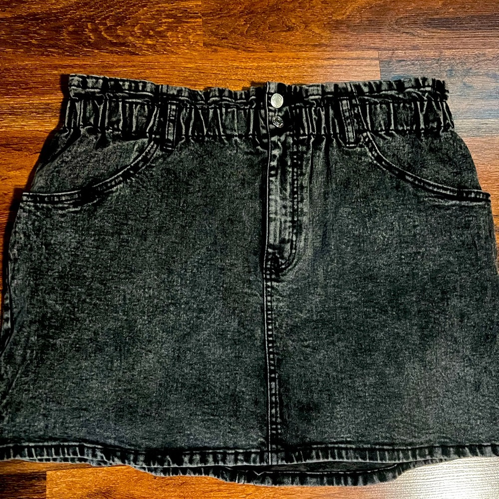 Black denim skirt